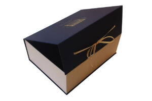 Custom rigid boxes with magnets, ribbon and logo
